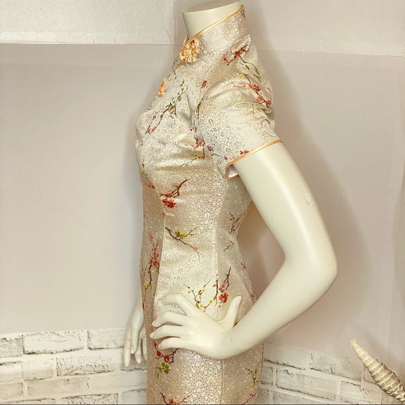 SOLD | 🔥LAST CHANCE🔥 Alice Ko Handmade Chinese Cheongsam Floral Cocktail Dress - Picture 8 of 13